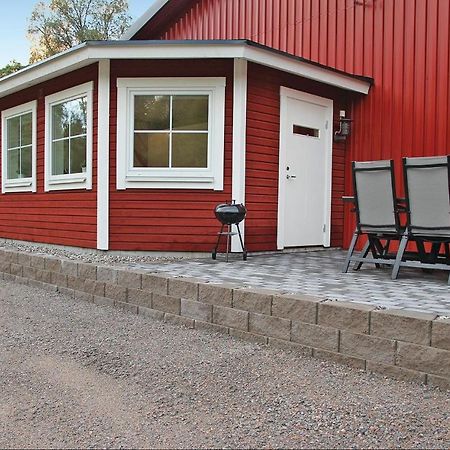 2 Bedroom Cozy Apartment In Habo Mullsjö Exteriör bild